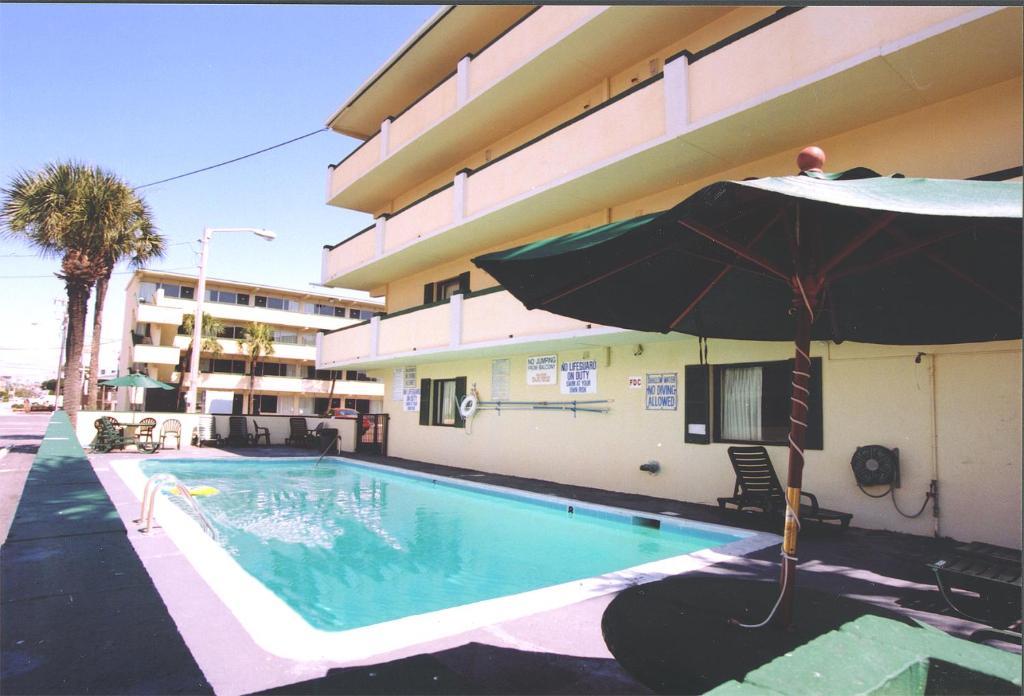 Happy Holiday Motel Миртл-Бич Экстерьер фото